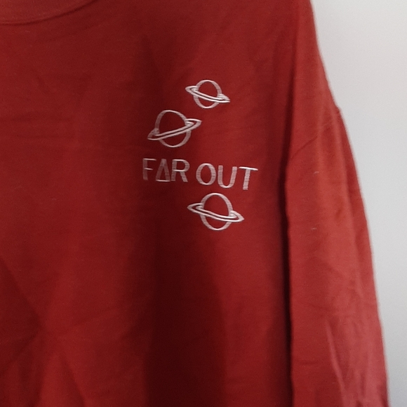 Sweater - Picture 2 of 2